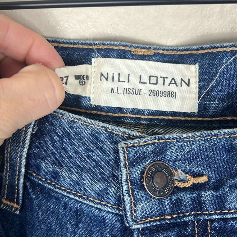 Nili Lotan Medium Blue Relaxed Baggy Taylor Jeans in Simon Wash - Picture 7 of 10